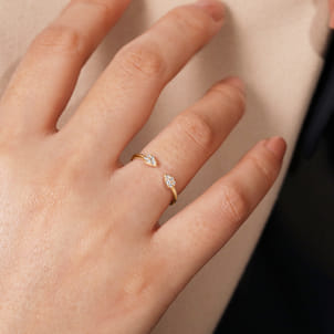 14K Yellow Gold Teardrop Pave Diamond Split Ring