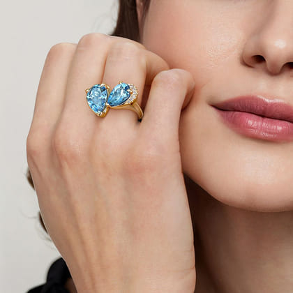 14K Yellow Gold Toi et Moi Diamond and Blue Topaz Ladies Ring