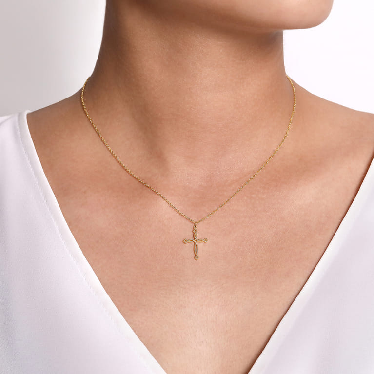 14K Yellow Gold Twisted Cross Pendant Necklace - Shot 3