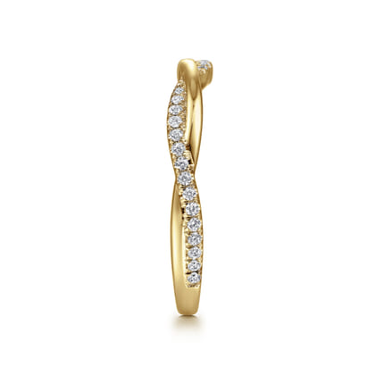 14K Yellow Gold Twisted Diamond Anniversary Band