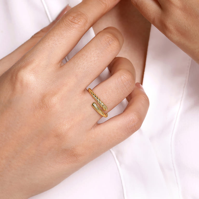 14K Yellow Gold Twisted Rope Bypass Open Ring - Shot 5