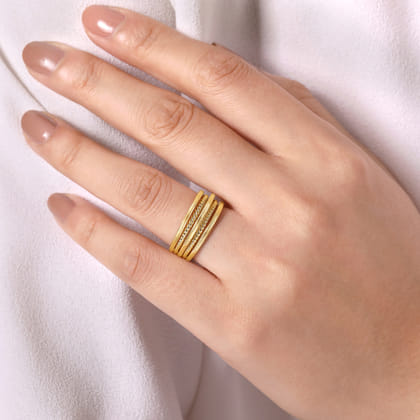 14K Yellow Gold Twisted Rope Wide Ring Band