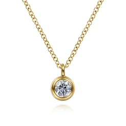 14K Yellow Gold White Sapphire Pendant Necklace