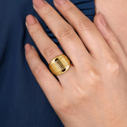 14K Yellow Gold Wide Band Ring with Textured Center Rows