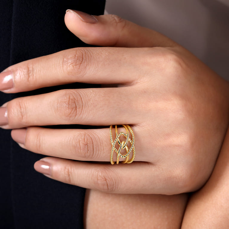 14K Yellow Gold Wide Intersecting Twisted Rope Ring - Shot 4