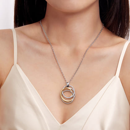 14K Yellow Gold and 925 Sterling Silver Bujukan Multi Round Link Pendant Necklace