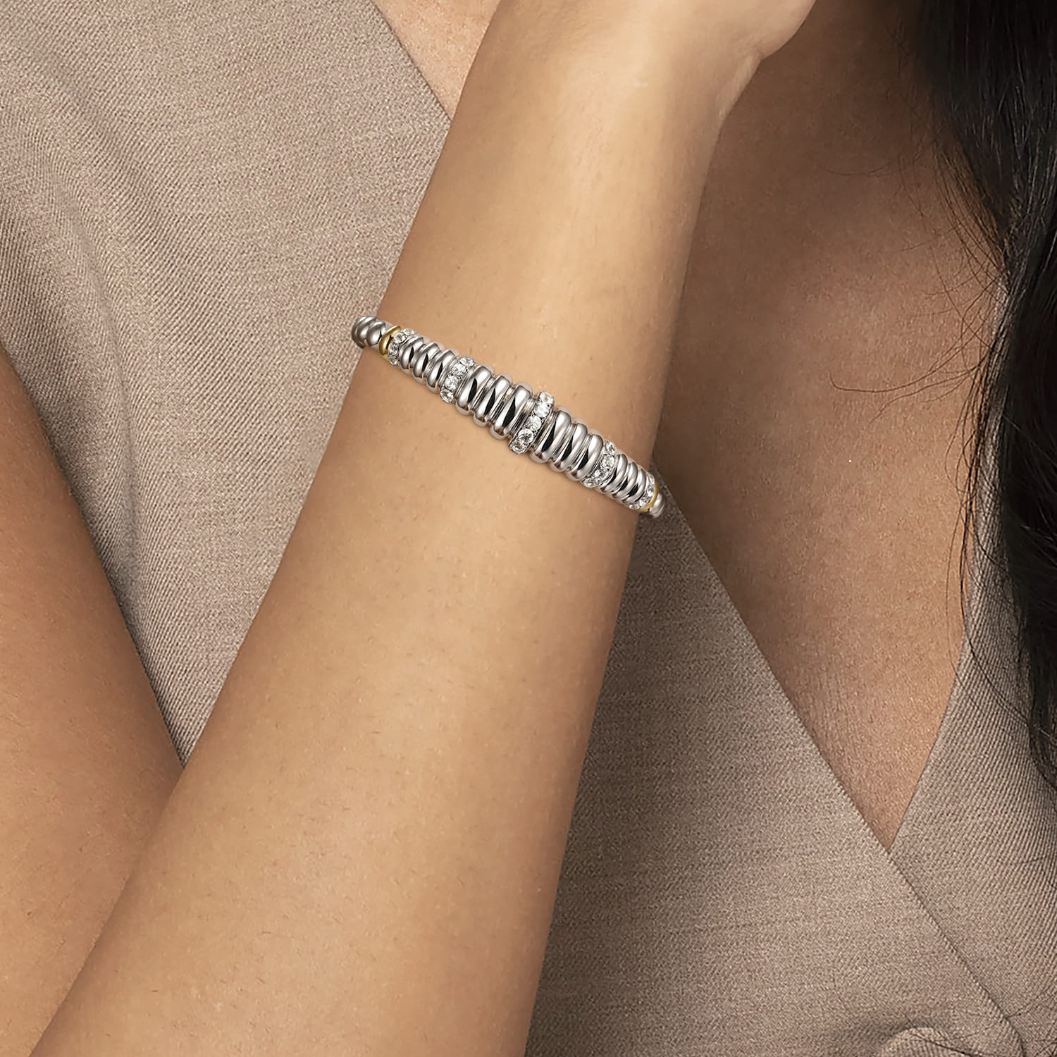 14K Yellow Gold and 925 Sterling Silver Bujukan White Sapphire Scallop Open Bangle Bracelet - Shot 4