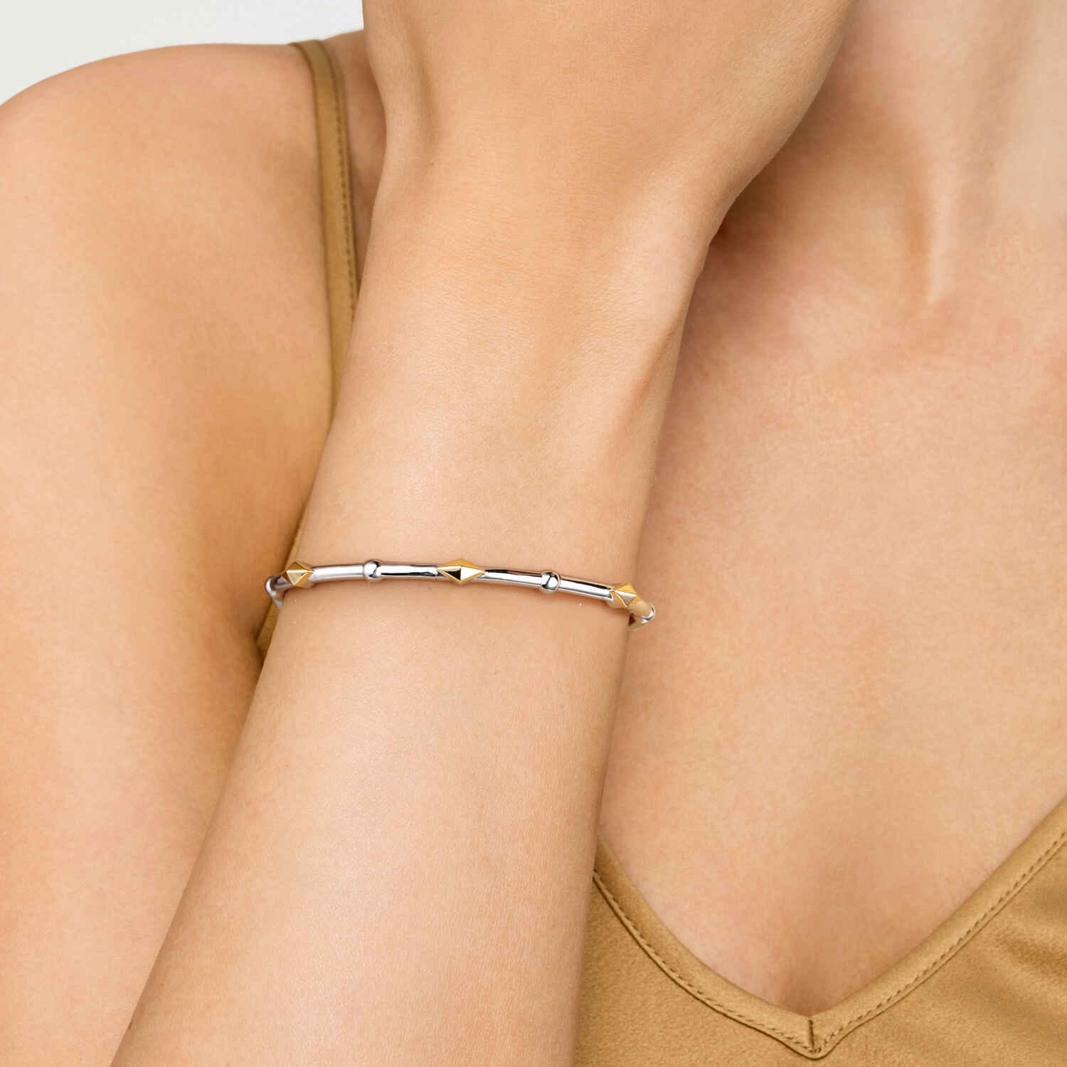 14K Yellow Gold and 925 Sterling Silver Rhombus Shape Bujukan Bangle Bracelet - Shot 4