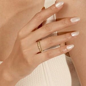 14K Yellow Plain Gold Bujukan Pyramid Easy Stackable Ring