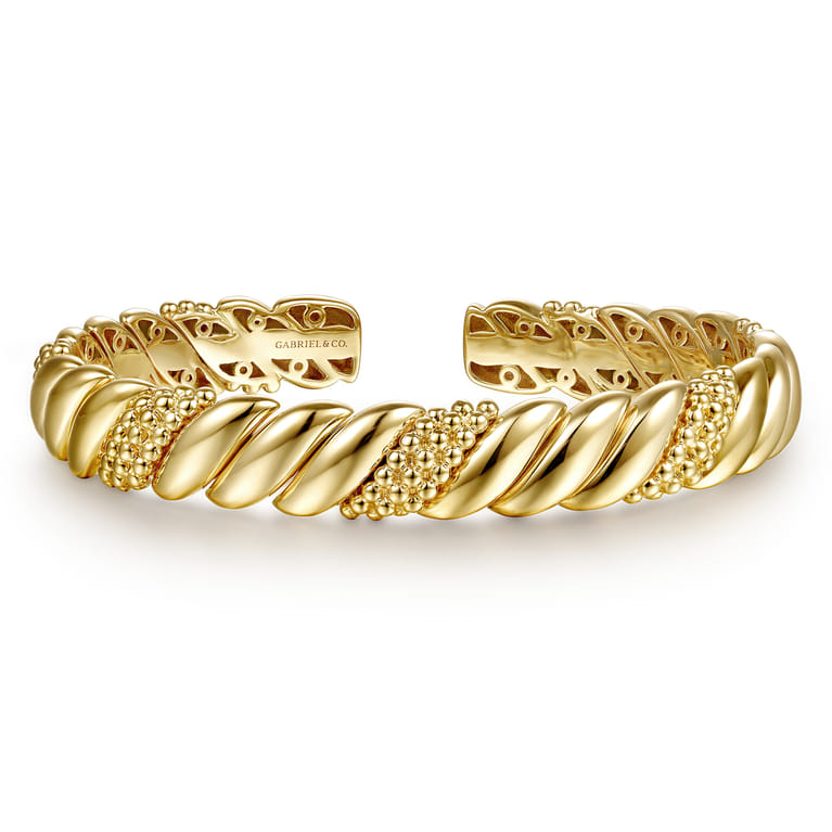 14K Yellow Plain Gold Bujukan Split Bangle Bracelet - Shot 1