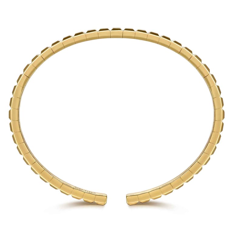 14K Yellow Plain Gold Cuff Bangle Bracelet - Shot 3