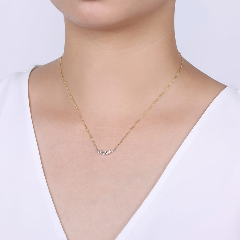 14K Yellow-White Gold Baguette and Round Diamond Zig Zag Necklace - 0.2 ct - Shot 3