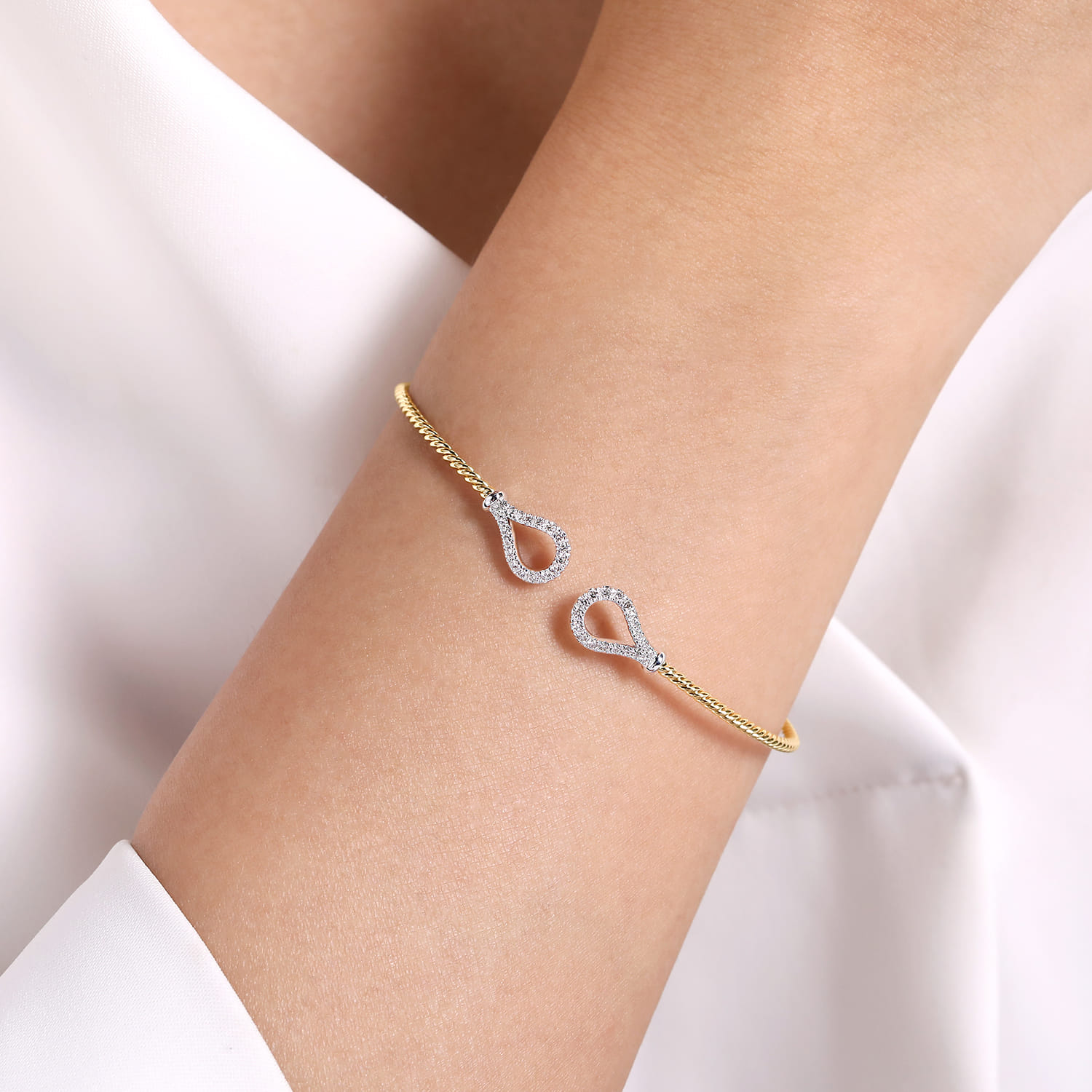 14K Yellow-White Gold Bujukan Diamond Teardrops Bangle - 0.25 ct - Shot 5