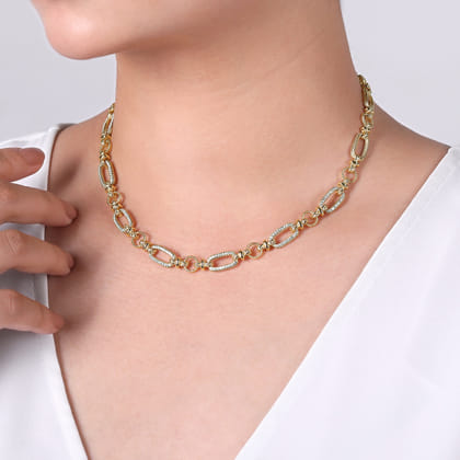 14K Yellow-White Gold Oval Chain Twisted Rope Link Necklace with Diamond Pave