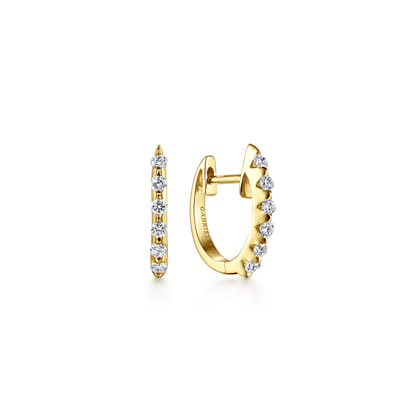 14k Yellow Gold 15mm Slim Scalloped Diamond Huggie Earrings