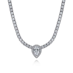 17 inch 14K White Gold Diamond Tennis Necklace