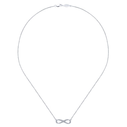 18 inch 14K White Gold Diamond Infinity Pendant Necklace