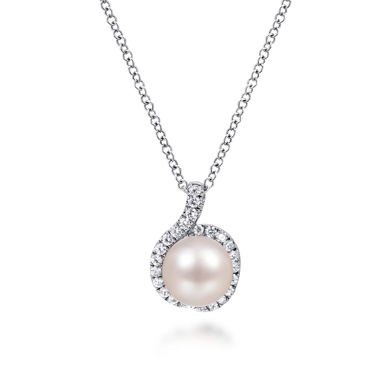 18 inch 14K White Gold Round Cultured Pearl and Diamond Halo Pendant Necklace - 0.14 ct - Shot 1