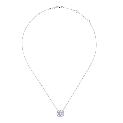 18 inch 14K White Gold Round Filigree Diamond Pendant Necklace - 0.3 ct - Shot 2