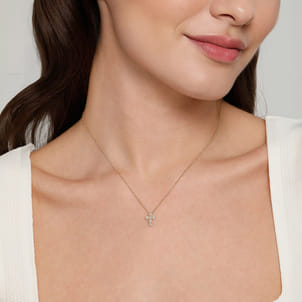 18 inch 14K Yellow Gold Diamond Cross Pendant Necklace
