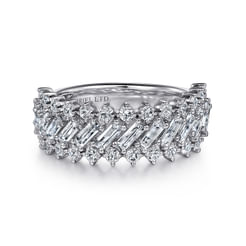 18K White Gold Baguette Diamond Fashion Ring