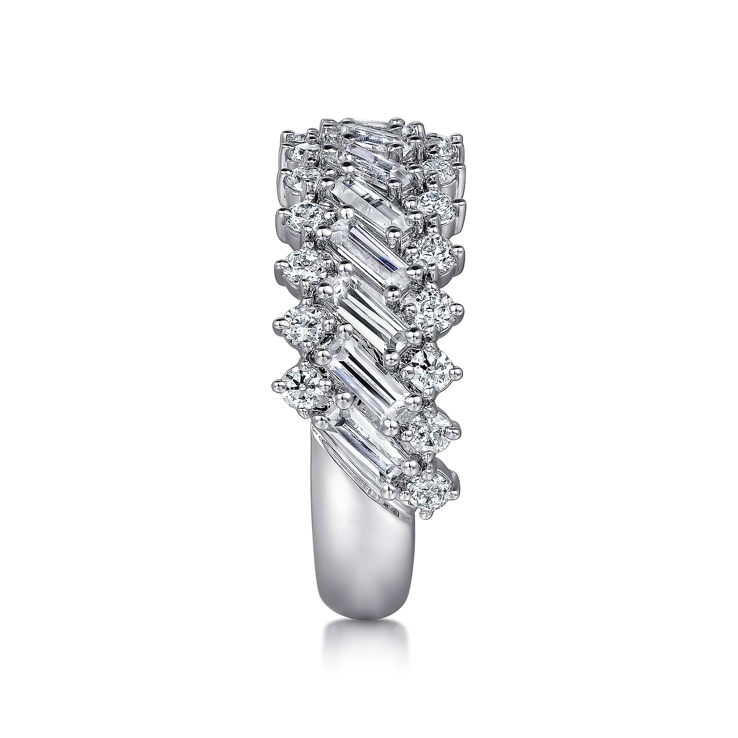 18K White Gold Baguette Diamond Fashion Ring - 1.6 ct - Shot 4