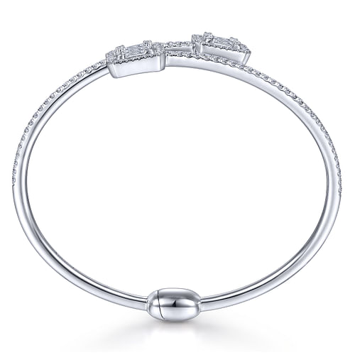 18K White Gold Bypass Bangle with Baguette and Round Diamonds - 2.05 ct - Shot 3