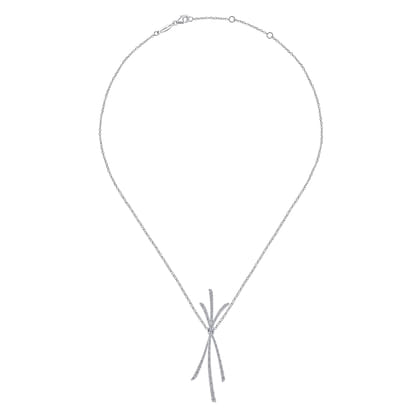 18K White Gold Criss Crossing Diamond Pendant Necklace