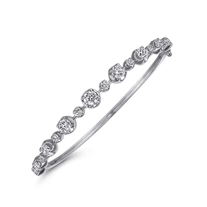 18K White Gold Diamond Bangle
