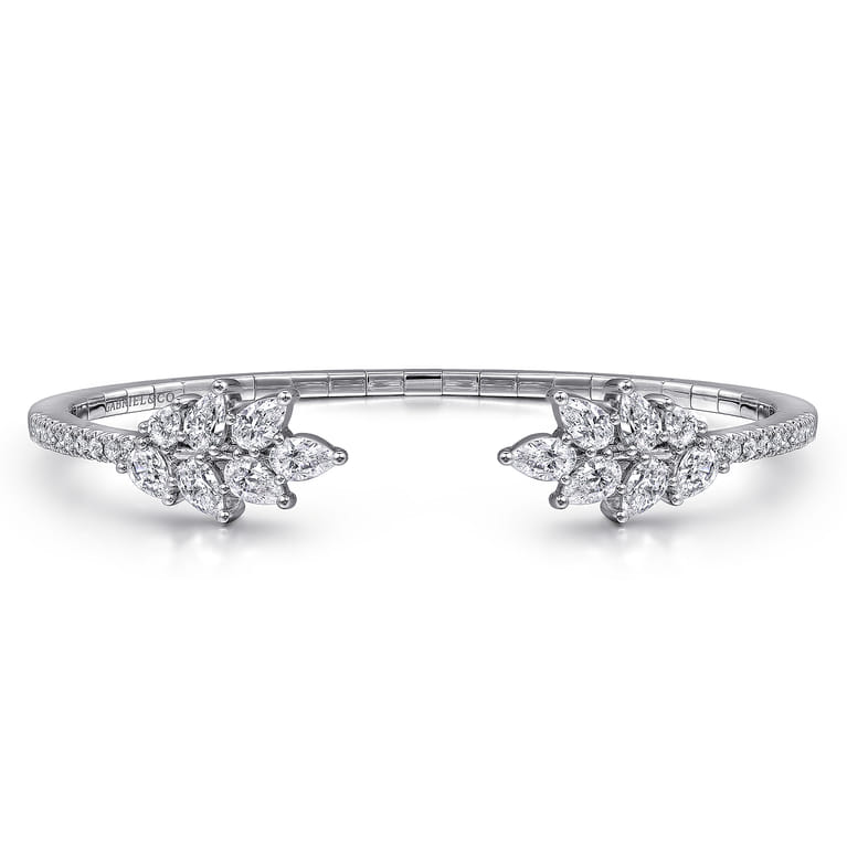 18K White Gold Diamond Bangle - 2.8 ct - Shot 1