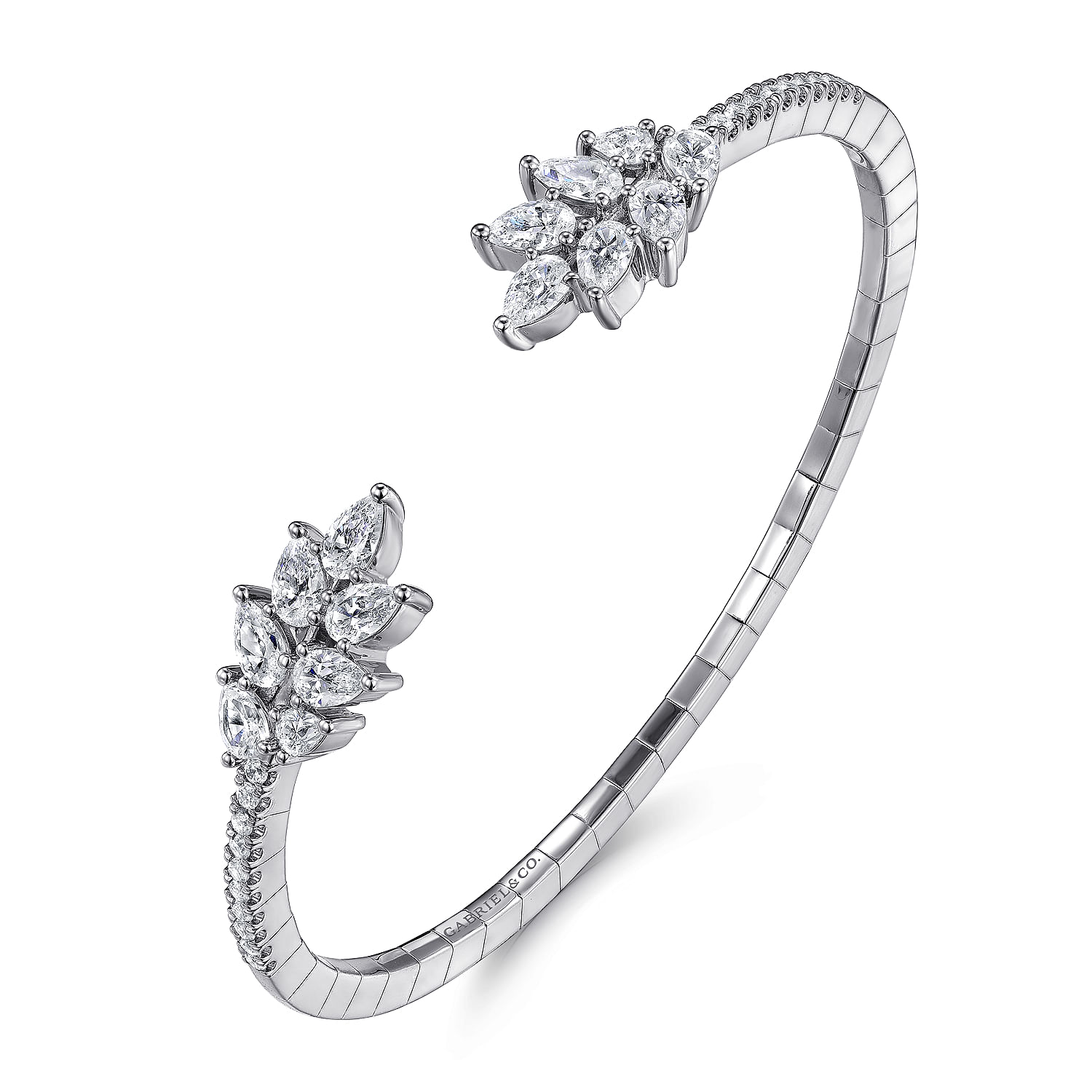 18K White Gold Diamond Bangle