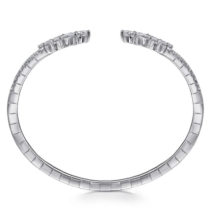 18K White Gold Diamond Bangle