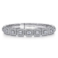 18K White Gold Diamond Bangle