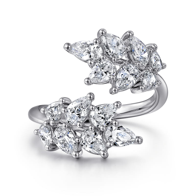 18K White Gold Diamond Bypass Ring - 2.2 ct - Shot 1