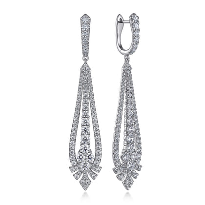 18K White Gold Diamond Chandelier Earrings