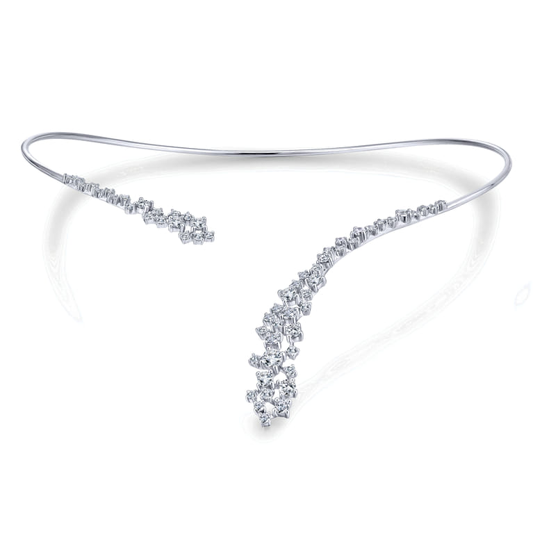 18K White Gold Diamond Cluster Open Choker Necklace - 3.5 ct - Shot 3
