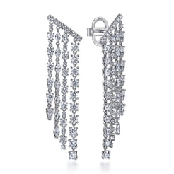 18K White Gold Diamond Drop Earrings
