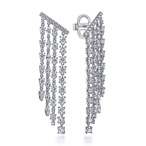 18K White Gold Diamond Chandelier Earrings
