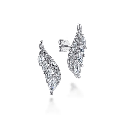 18K White Gold Diamond Earrings
