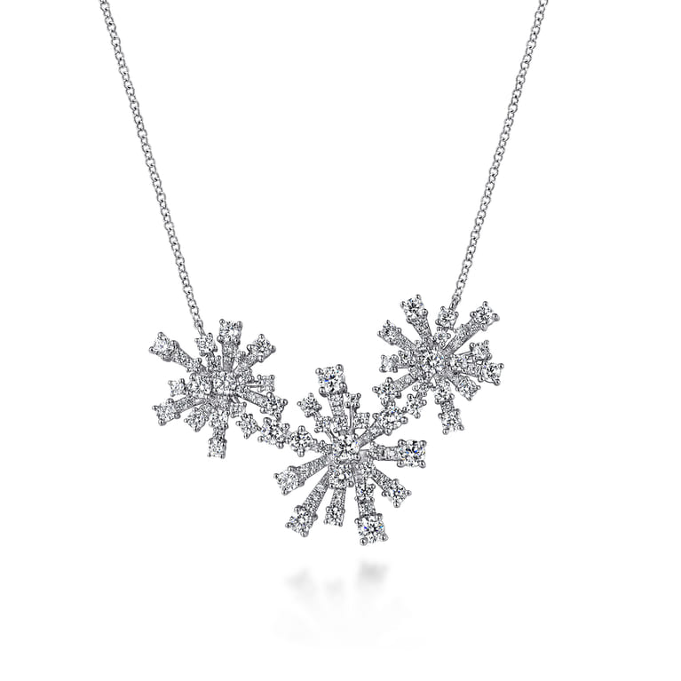 18K White Gold Diamond Floral Necklace - 2.25 ct - Shot 1