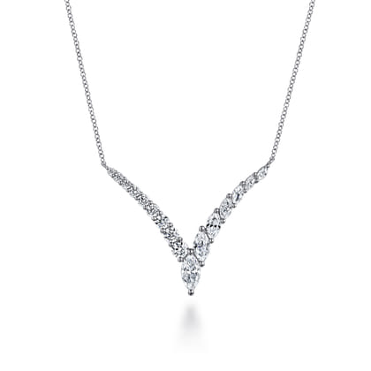 18K White Gold Diamond Necklace