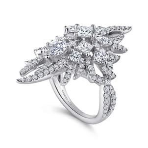 18K White Gold Diamond Pave Oval Sunburst Statement Ring