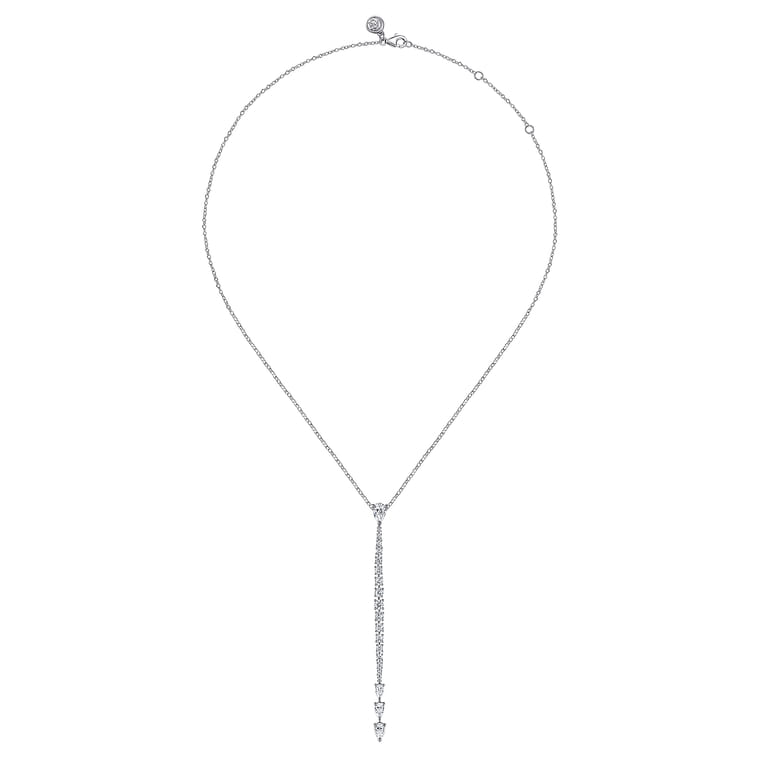 18K White Gold Diamond Vertical Bar Pendant Necklace - 2.25 ct - Shot 2