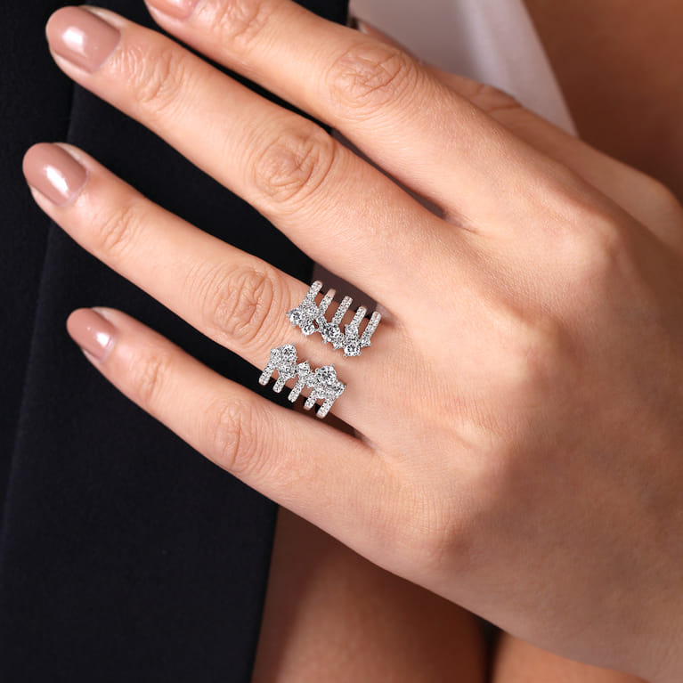 18K White Gold Multi Row Diamond Statement Ring - 1.45 ct - Shot 5