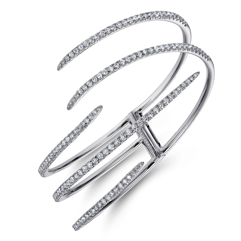 18K White Gold Split Asymmetrical Diamond Bangle - 2.69 ct - Shot 2