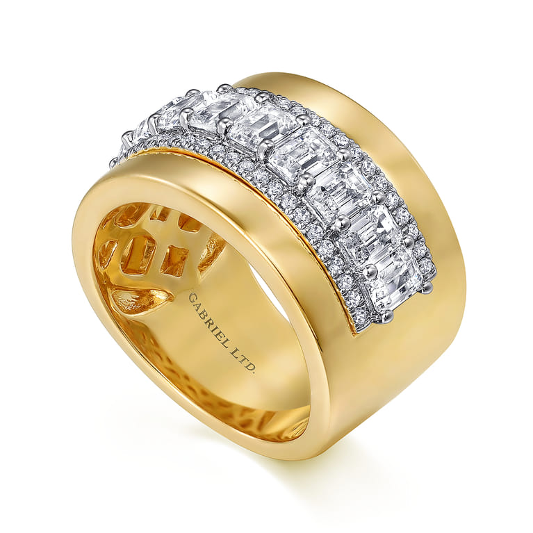 18K White-Yellow Gold Diamond Wide Band Ring - 2.5 ct - Shot 3