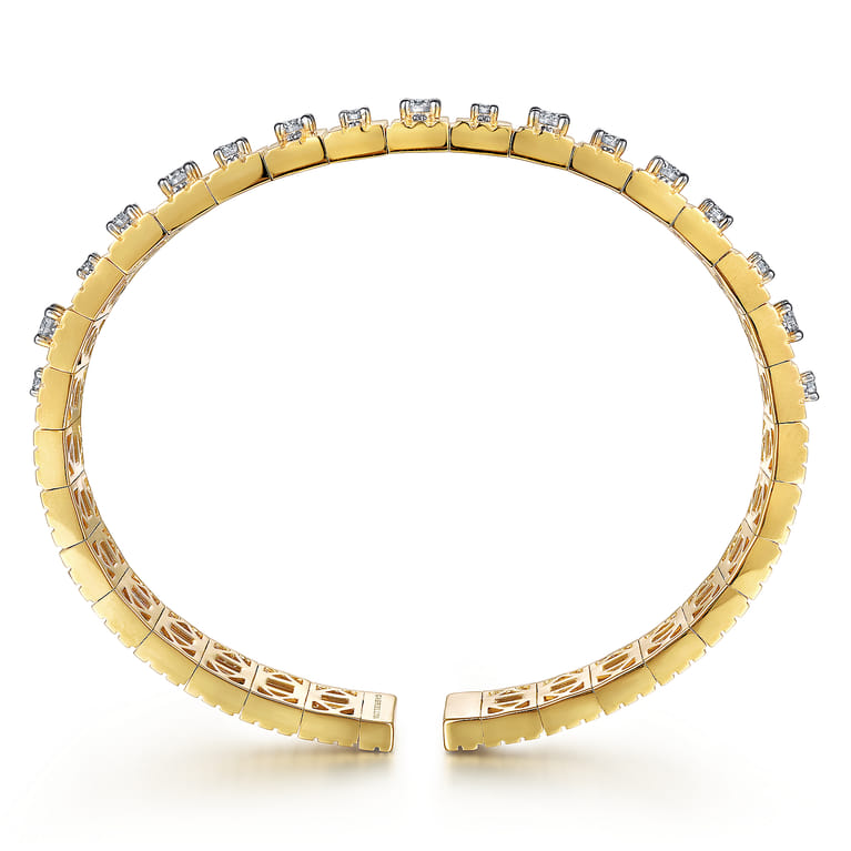 18K Yellow Gold Contemporary Diamond Station Bangle - 1.5 ct - Shot 3