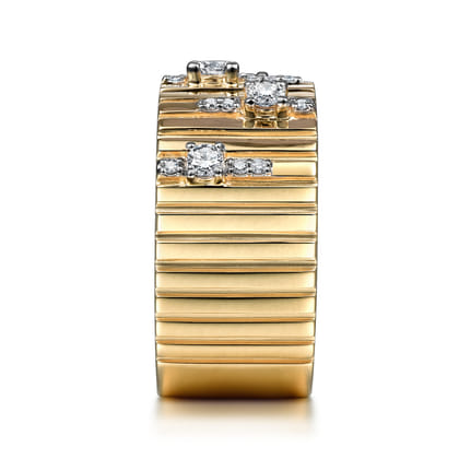 18K Yellow Gold Contemporary Diamond Station Wide Band Ring