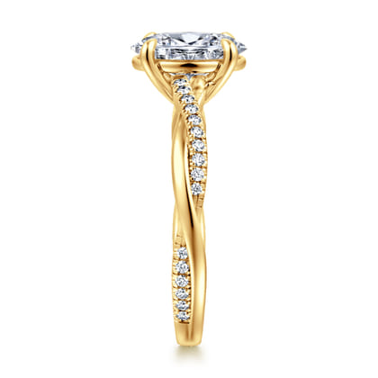 18K Yellow Gold Oval Twisted Diamond Engagement Ring
