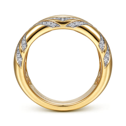 18K Yellow Gold Wide Diamond Ring with Diamond Criss Crossing Rows
